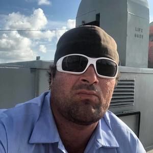 Meet your Posher, Charles